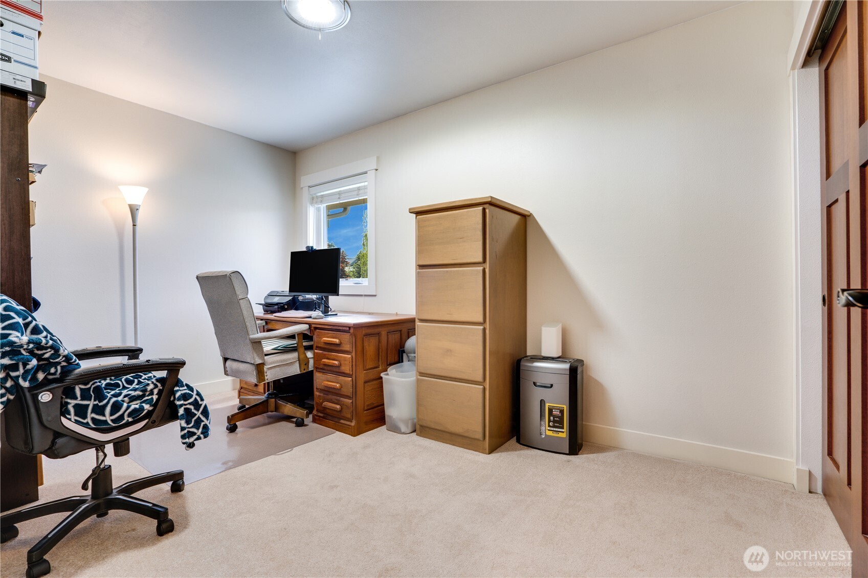 5332 N Commercial Street Property Photo 35