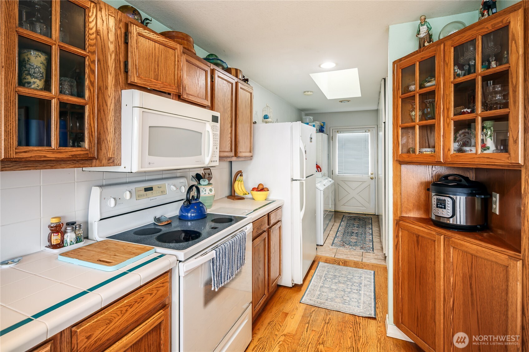 243 Henning Drive Property Photo 15