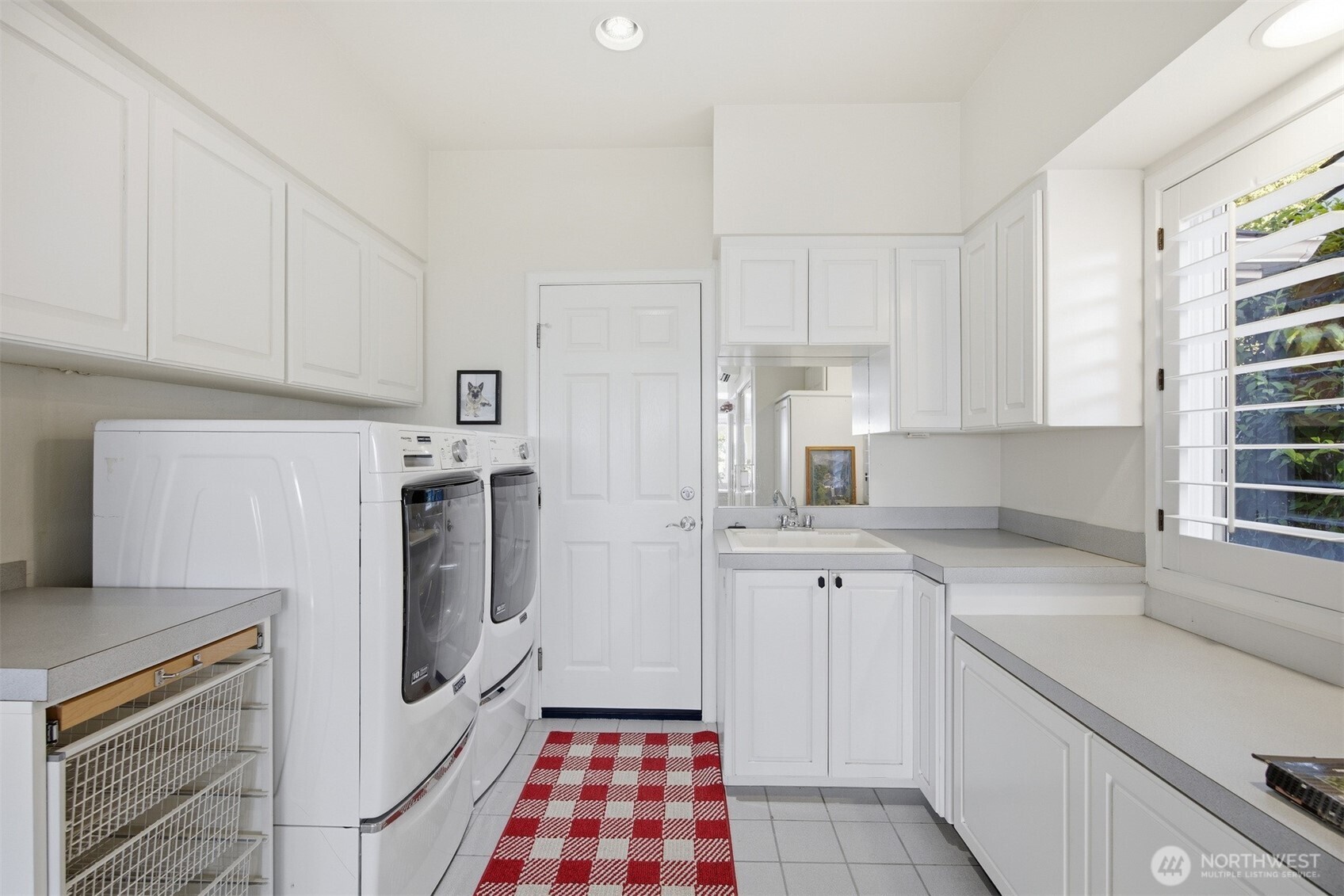6867 Holeman Avenue Property Photo 14