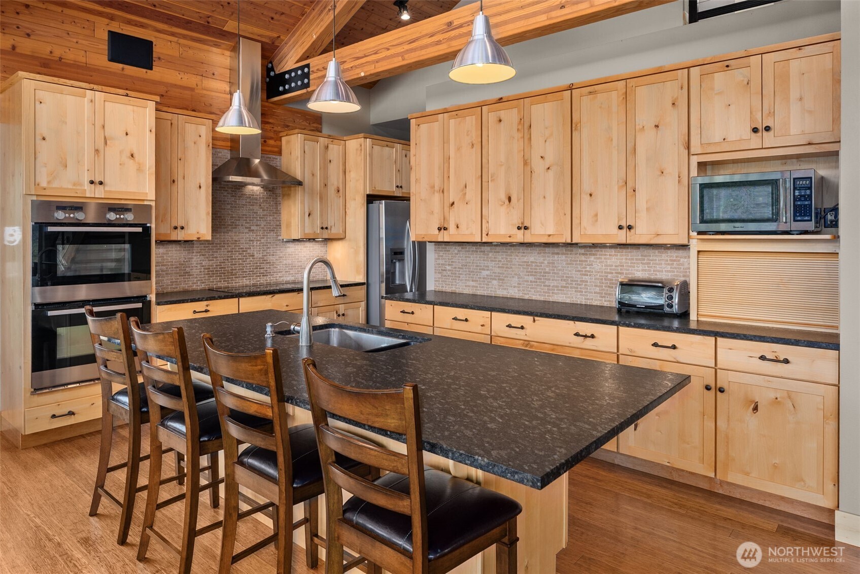 156 Burl Lane Property Photo 8