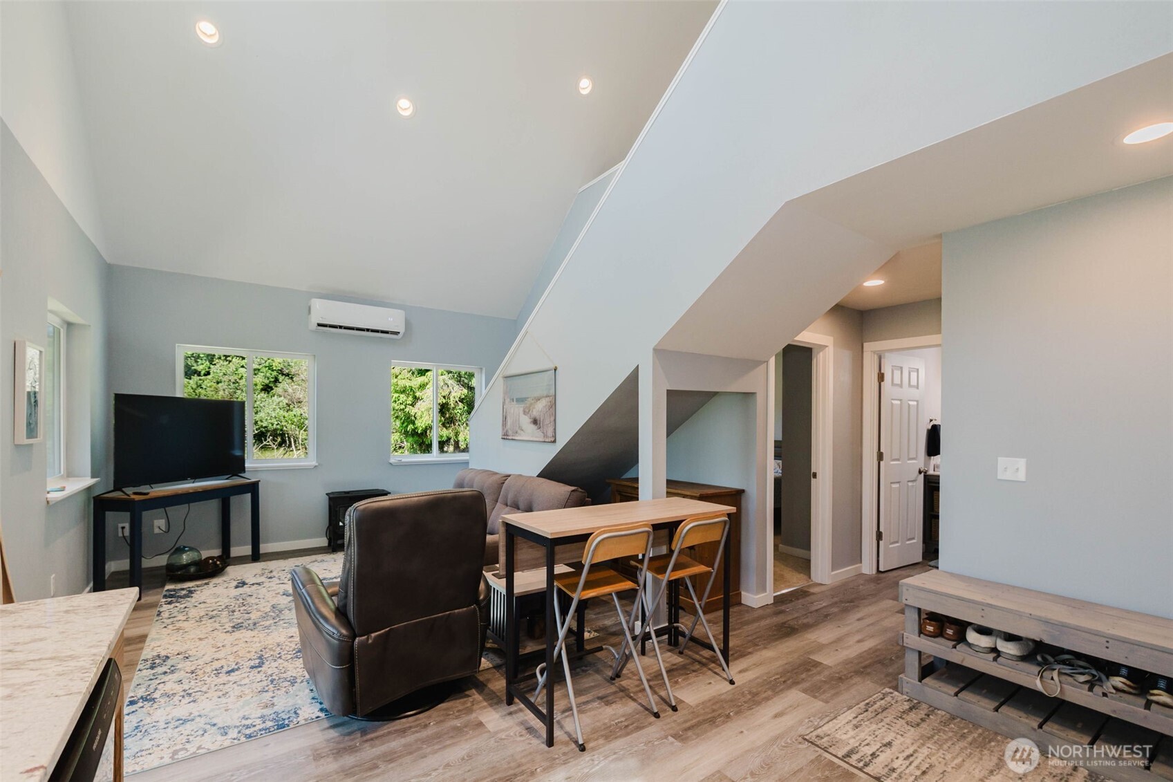 814 Shark Court Property Photo 10