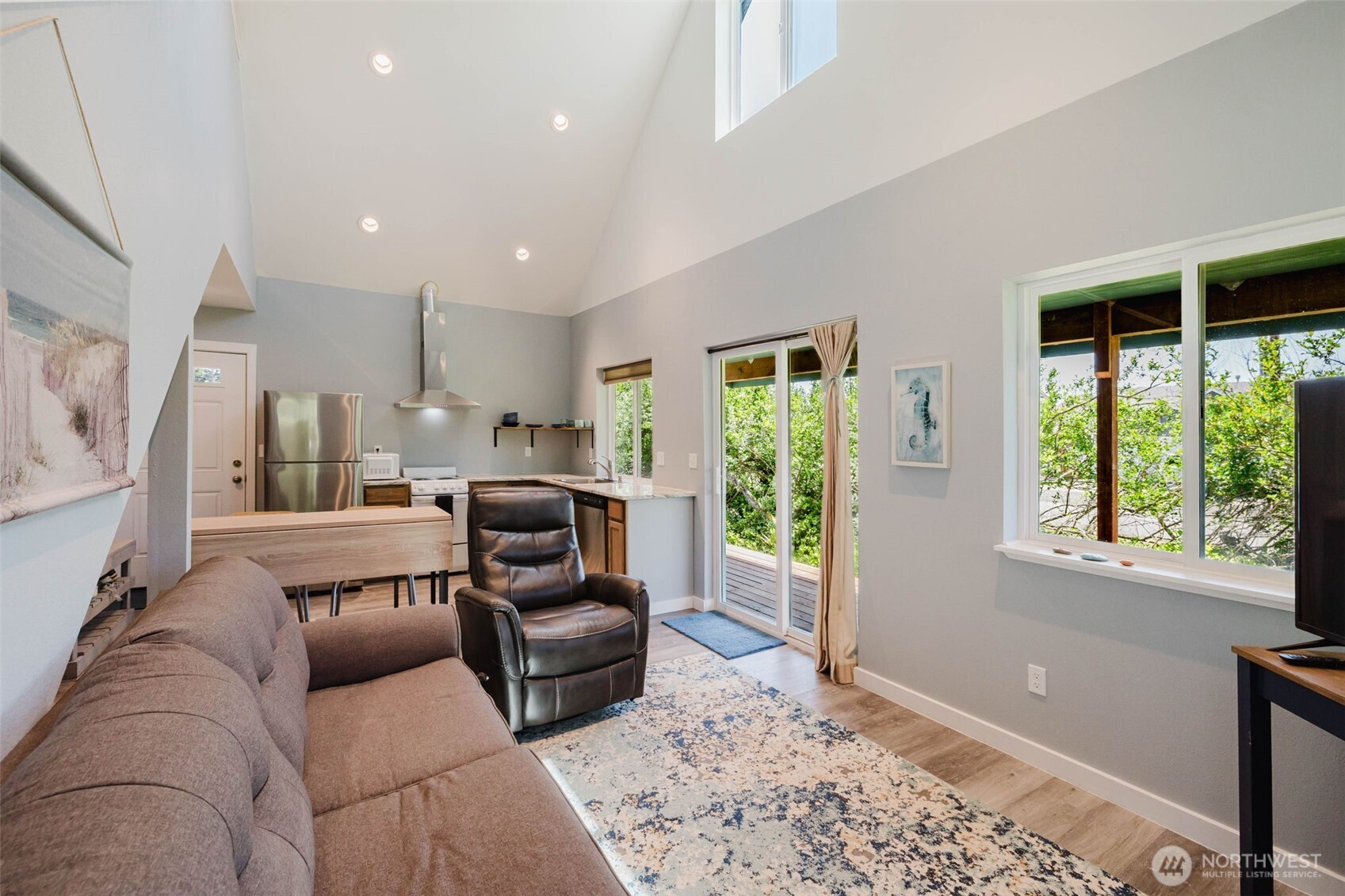 814 Shark Court Property Photo 11