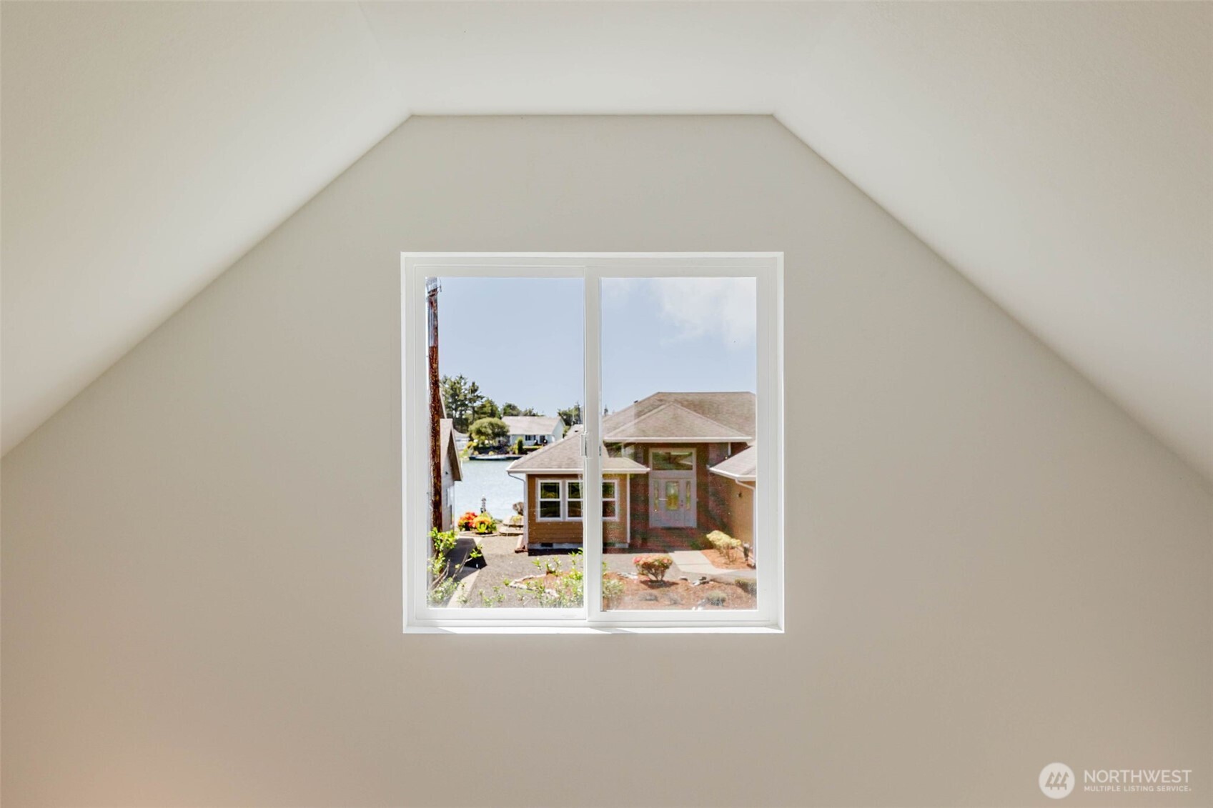 814 Shark Court Property Photo 16