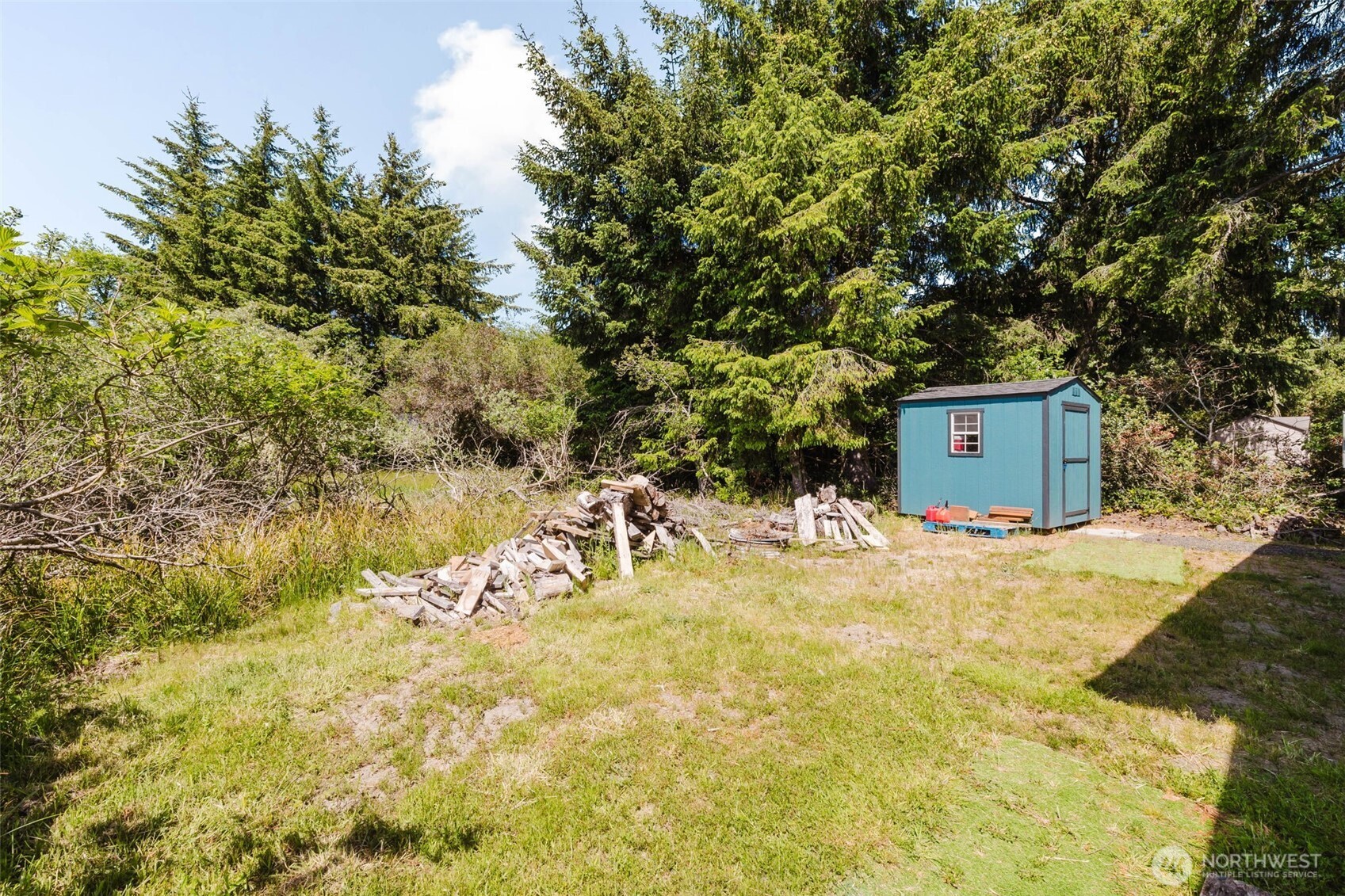 814 Shark Court Property Photo 26