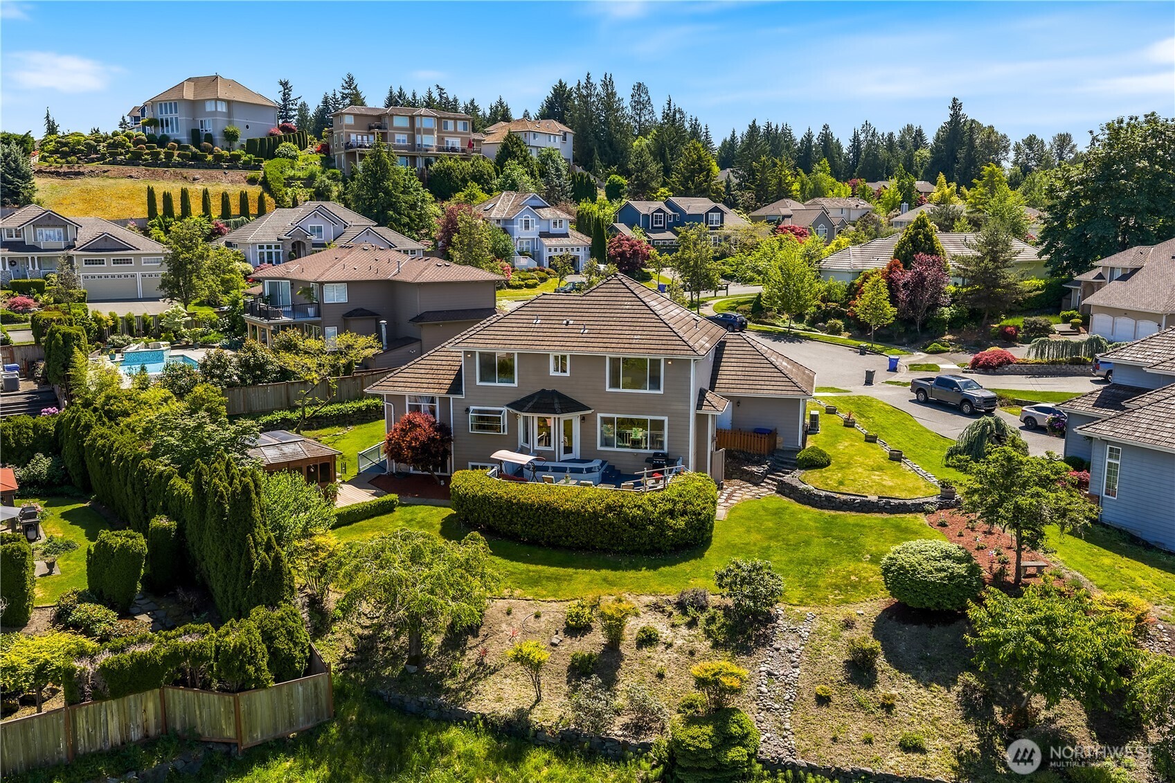 4029 Crystal Ridge Drive Property Photo 4