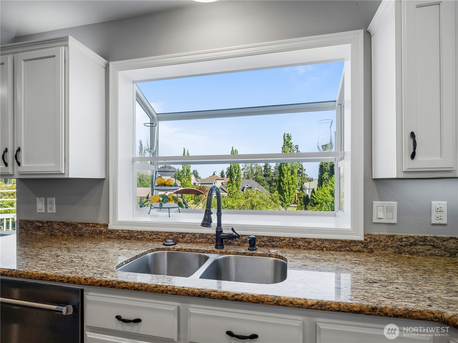 4029 Crystal Ridge Drive Property Photo 10