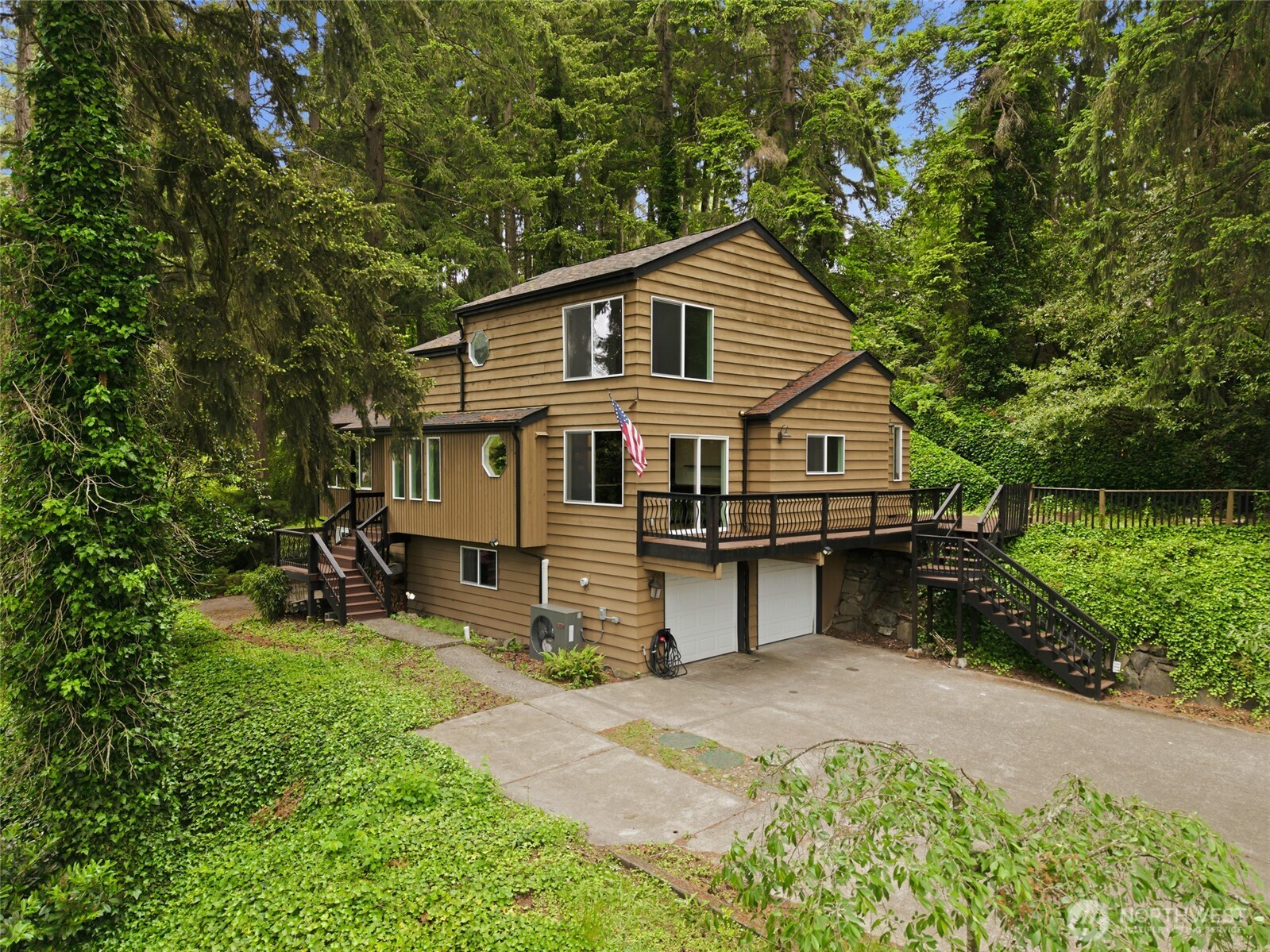 10917 48th Street Property Photo 1