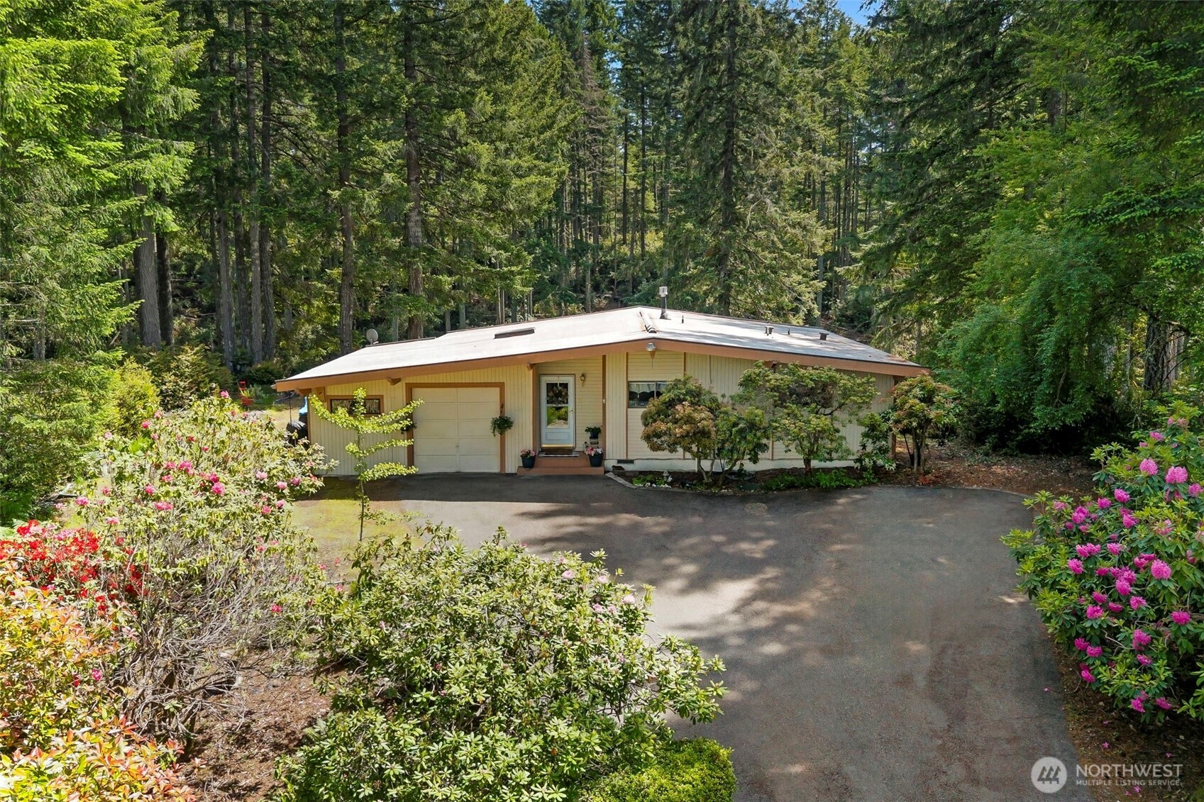91 E Jack Pine Lane Property Photo 3