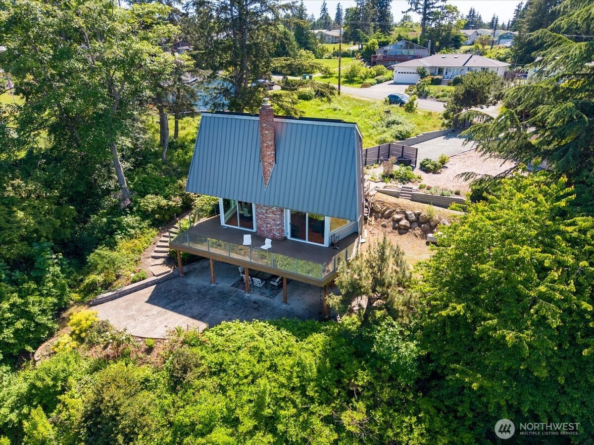 1857 Cascade View Drive Property Photo 1