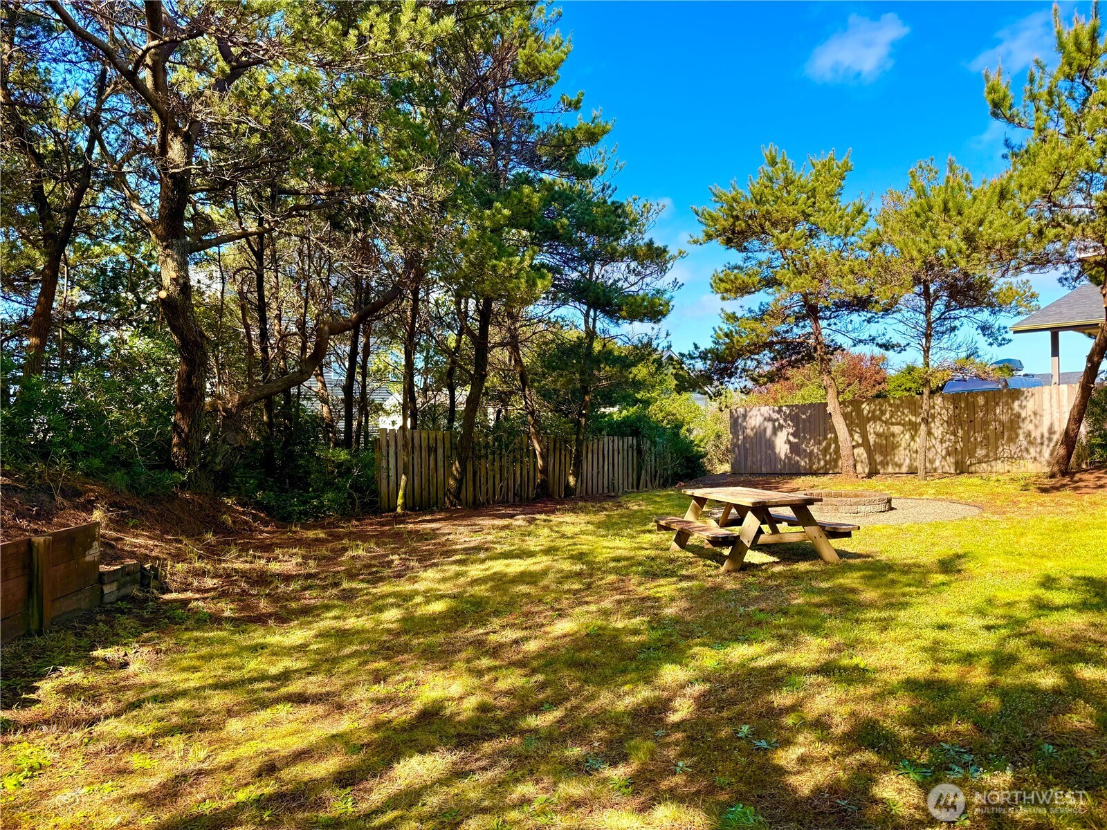 459 S Bel Air Loop Property Photo 4