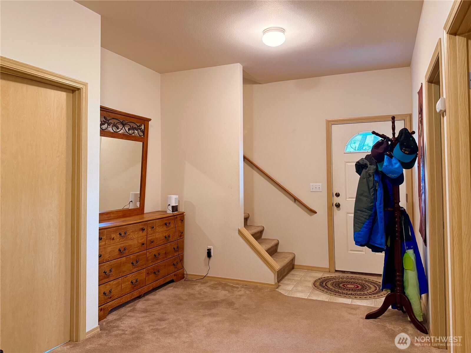 459 S Bel Air Loop Property Photo 6