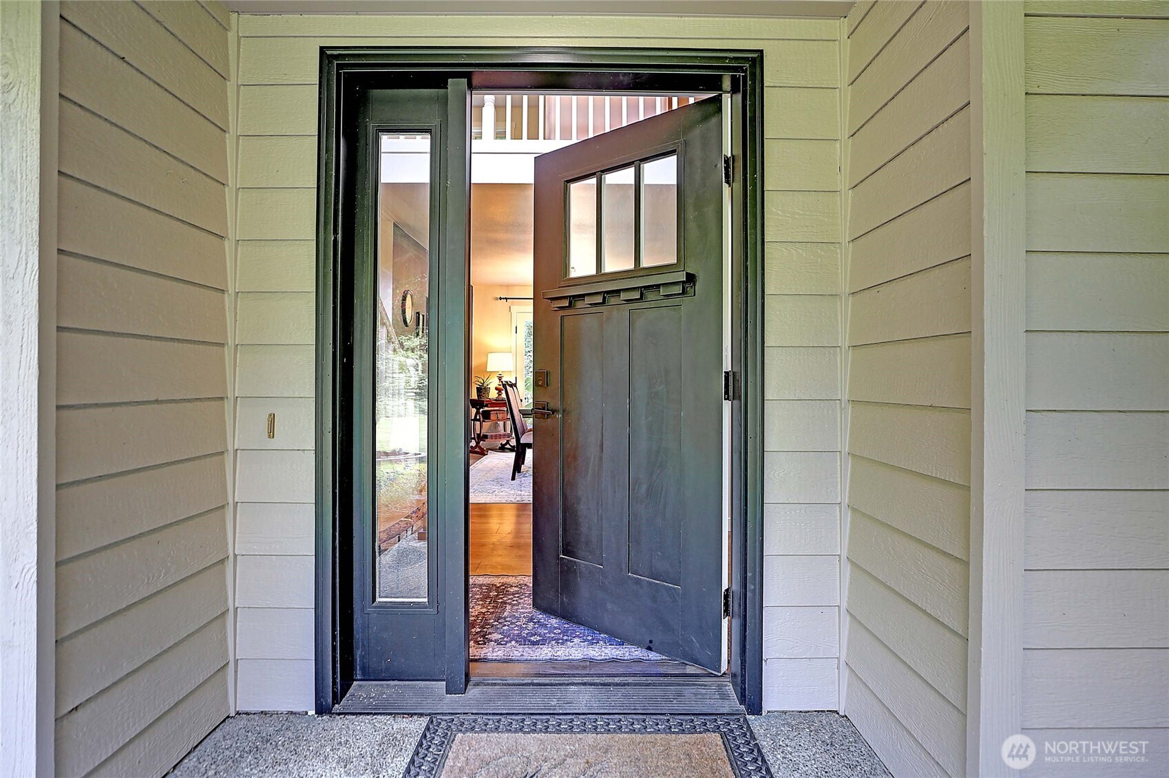 4433 Village Road Property Photo 4