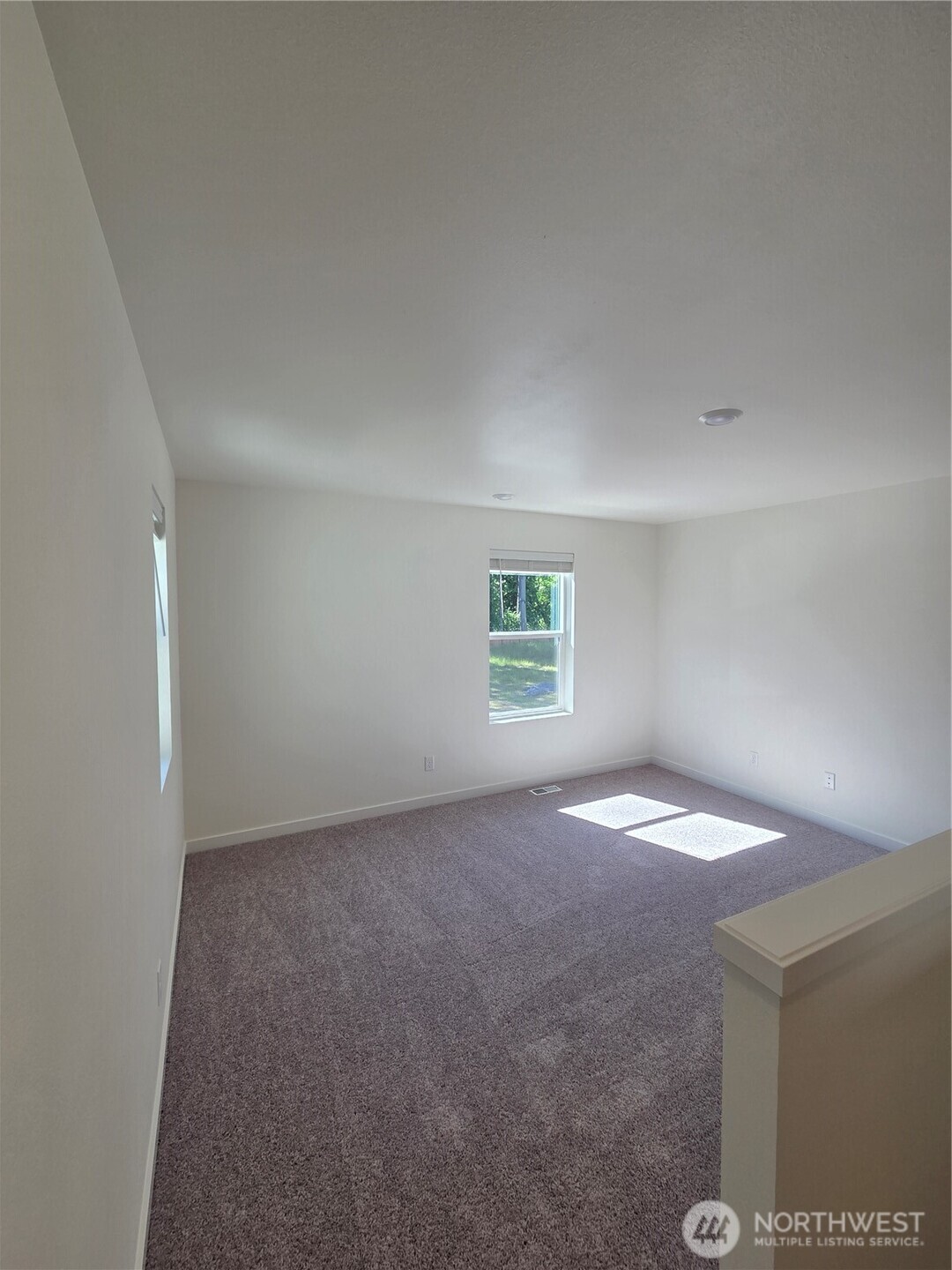 451 185th Street Ct 16 Property Photo 8