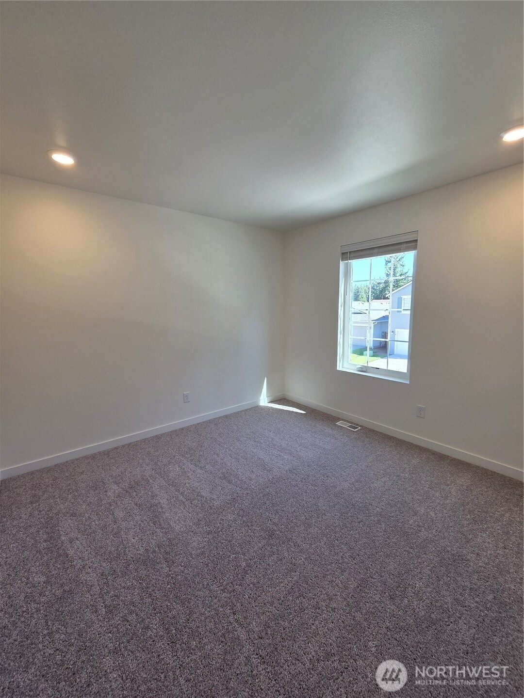 451 185th Street Ct 16 Property Photo 11