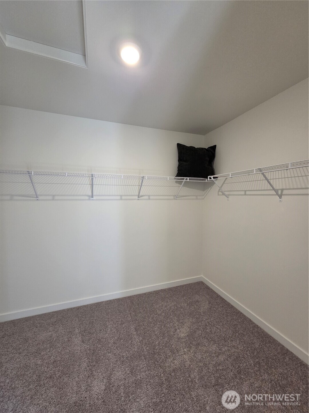451 185th Street Ct 16 Property Photo 15