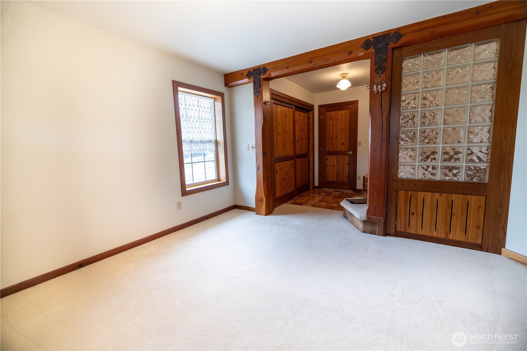 6 Orchard Loop S. Property Photo 10