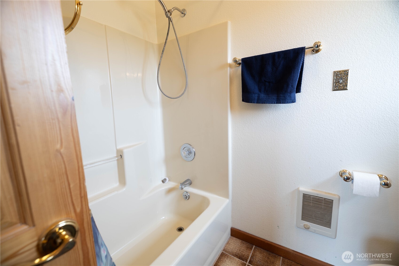 6 Orchard Loop S. Property Photo 18