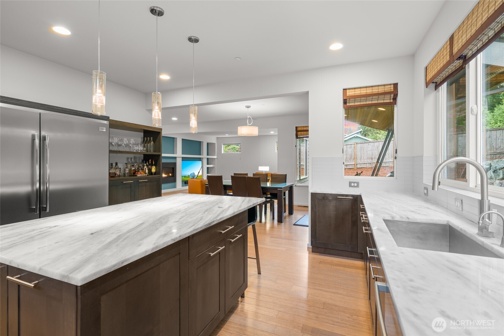22326 2nd Place Property Photo 11