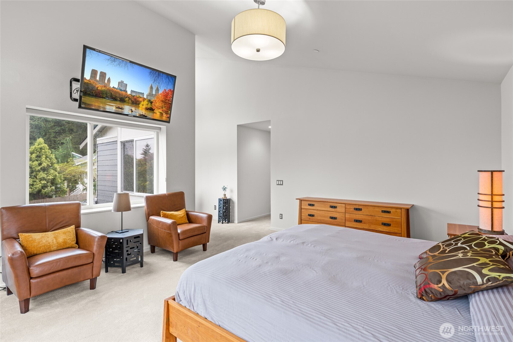 22326 2nd Place Property Photo 17
