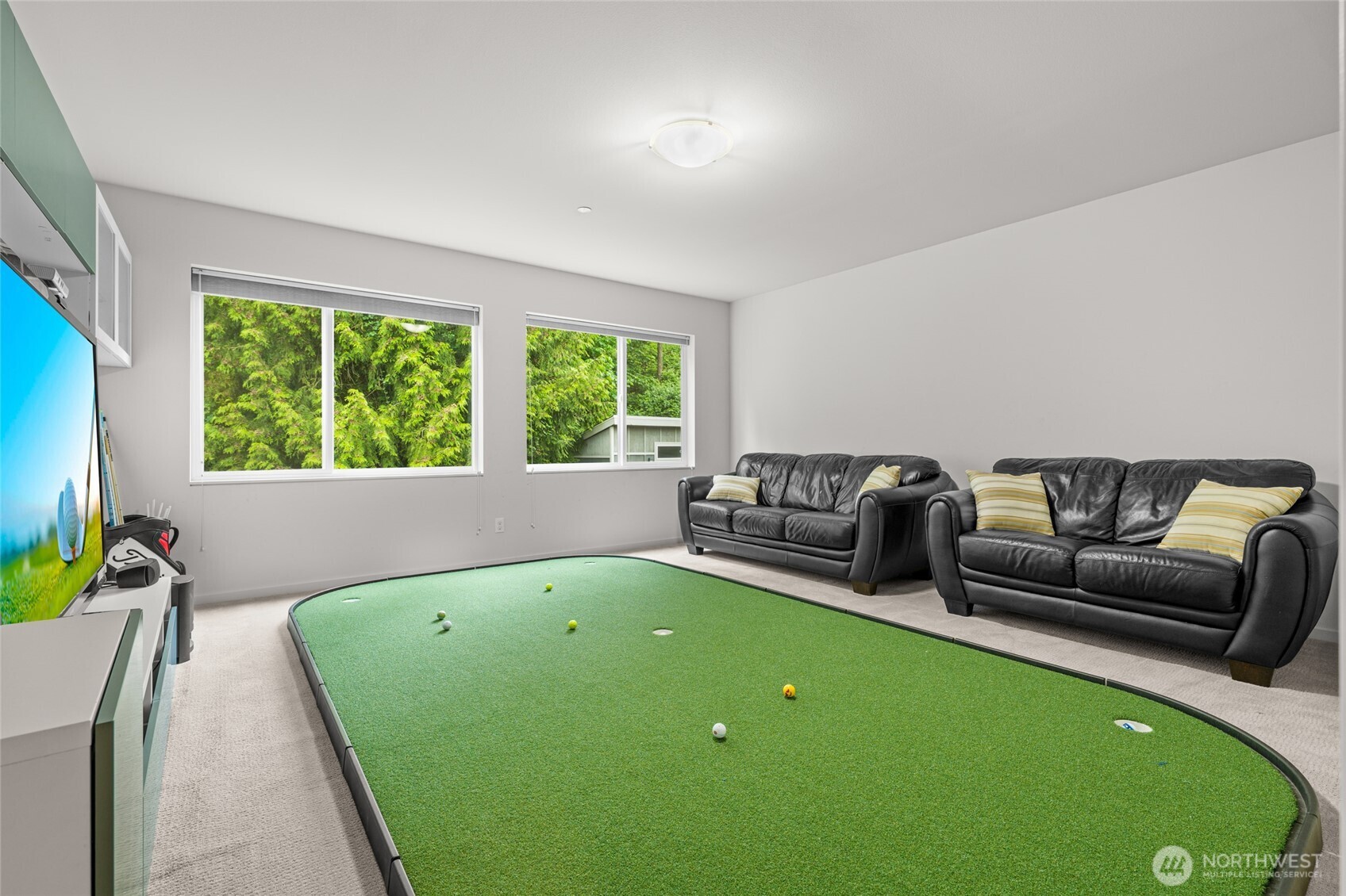 22326 2nd Place Property Photo 24