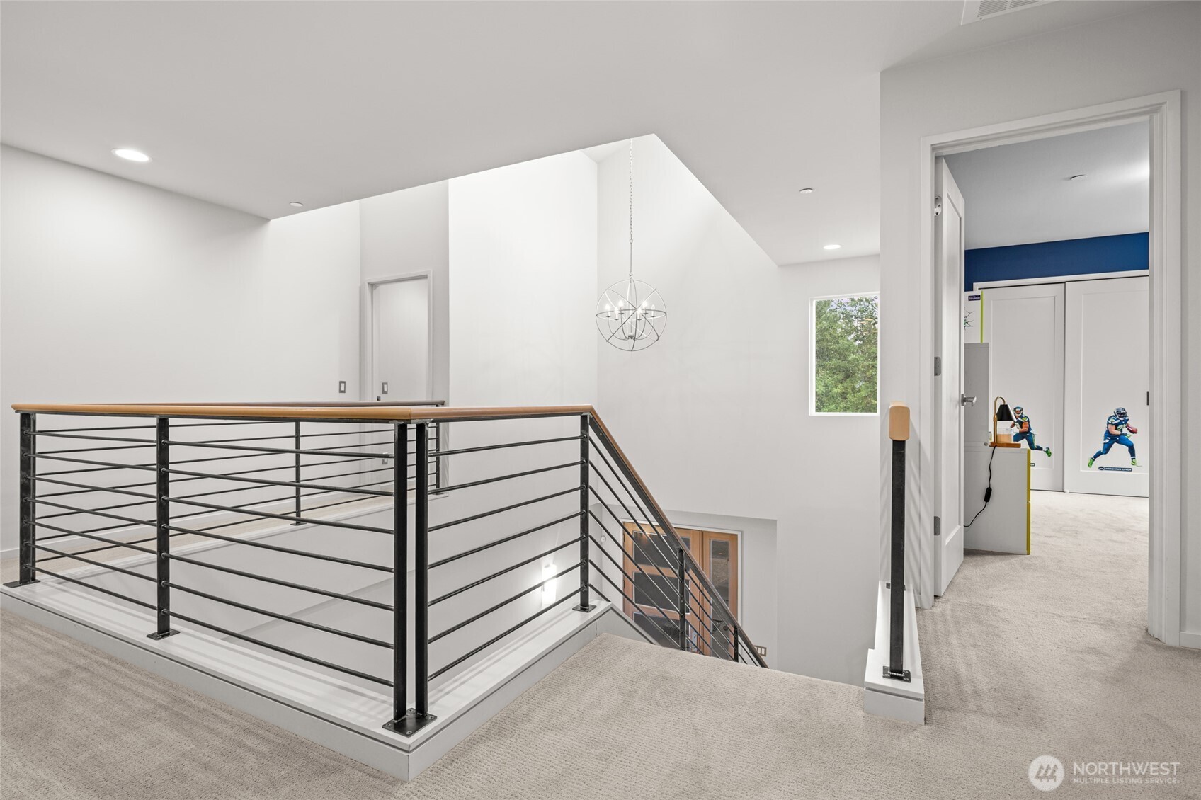 22326 2nd Place Property Photo 27