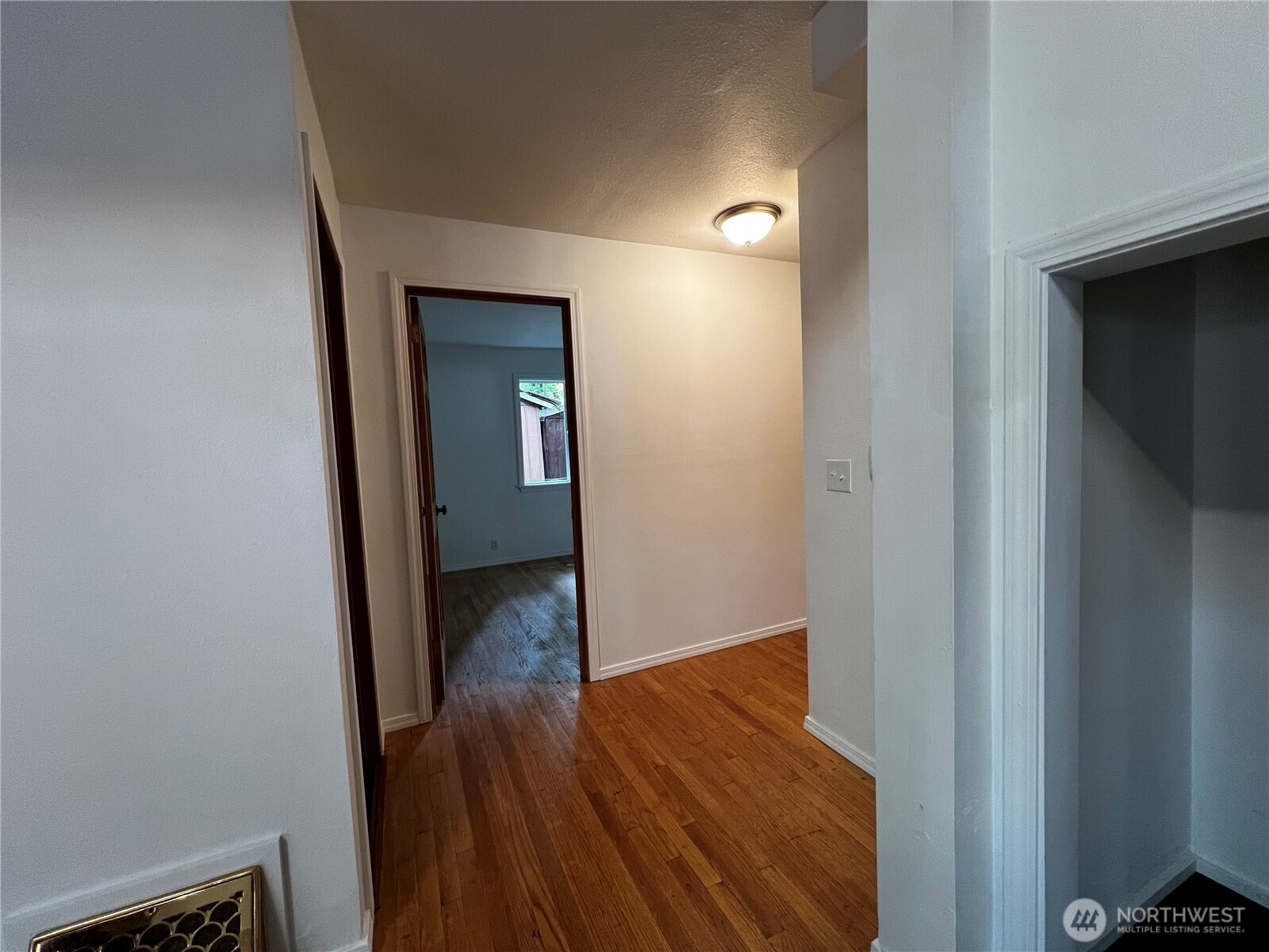 2265 Ne 177 Street Property Photo 12