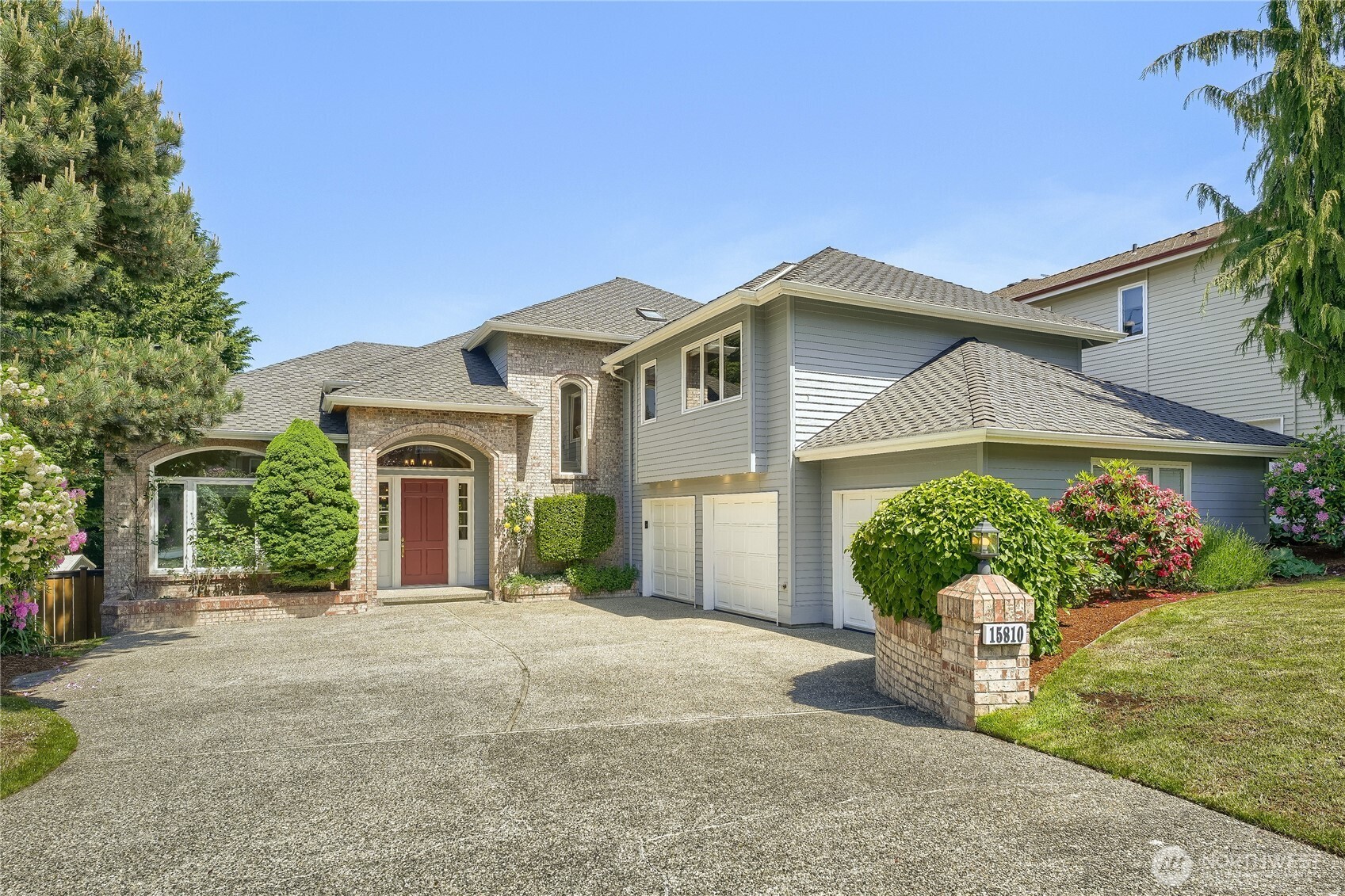 15810 Se 45th Place Property Photo 1