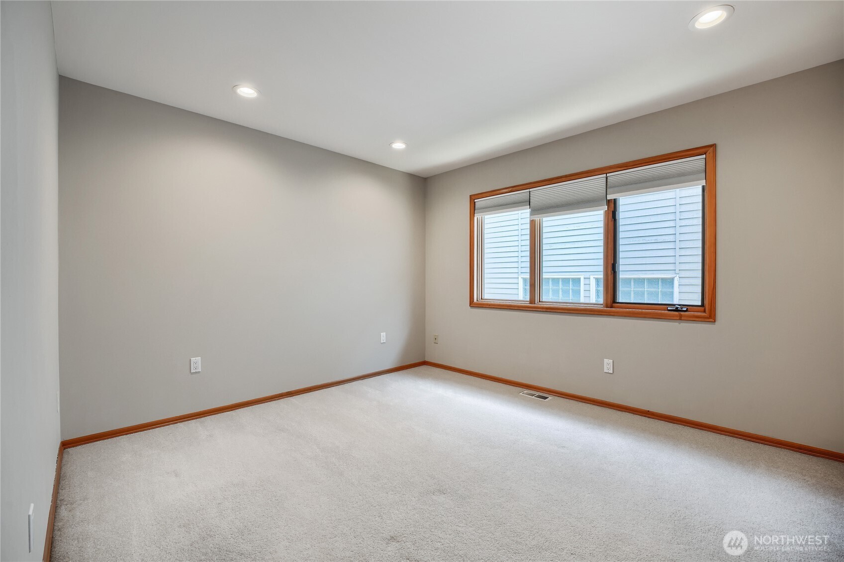 15810 Se 45th Place Property Photo 23