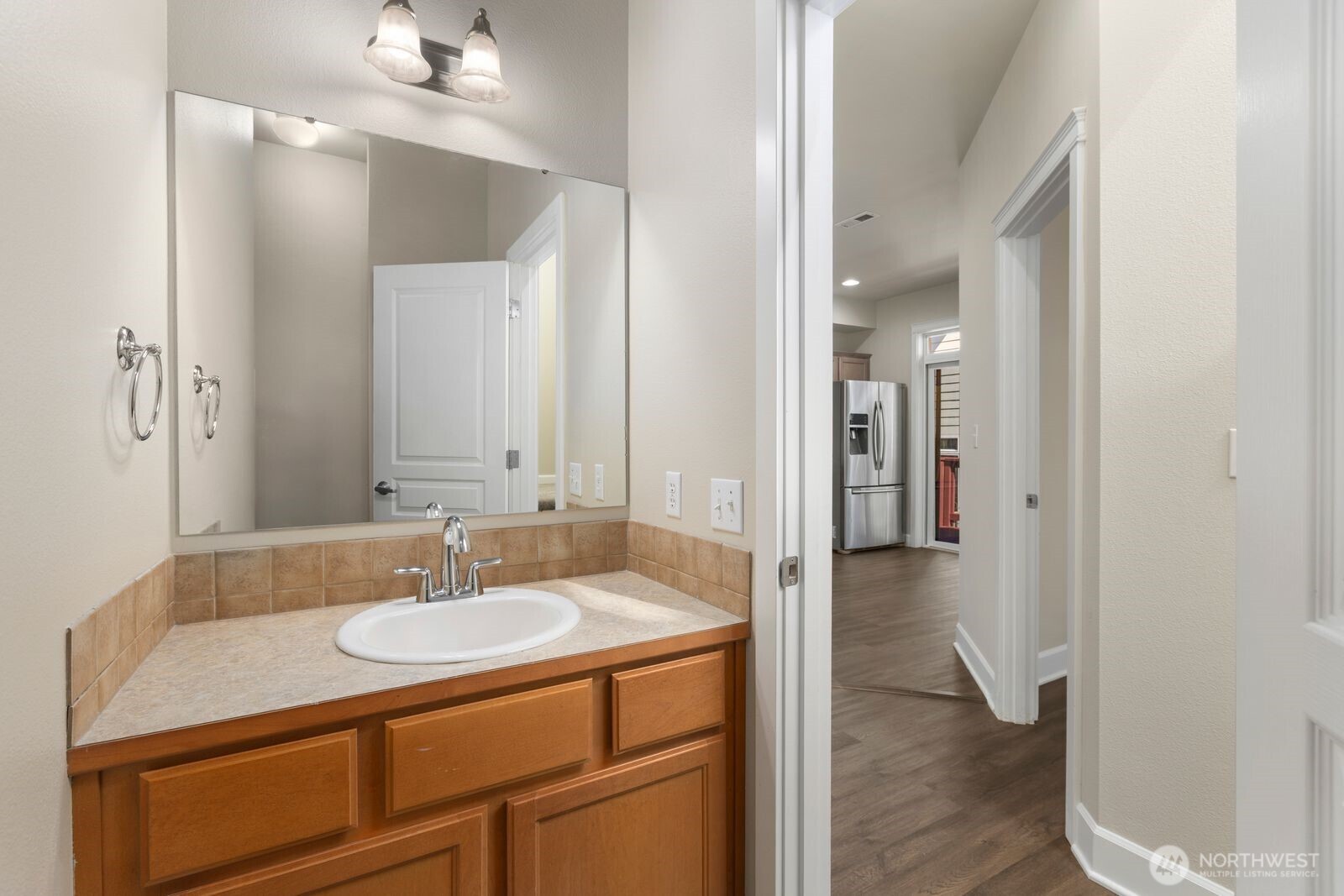 129 Spruce Street Property Photo 14