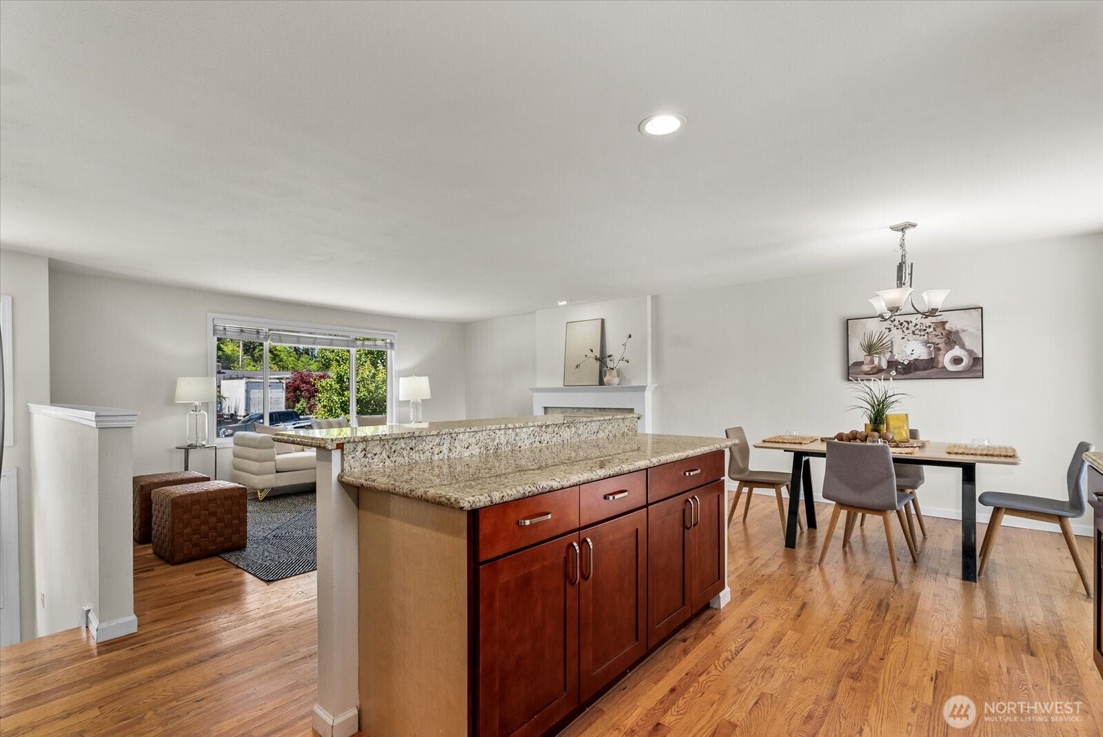18711 64th Avenue Property Photo 10