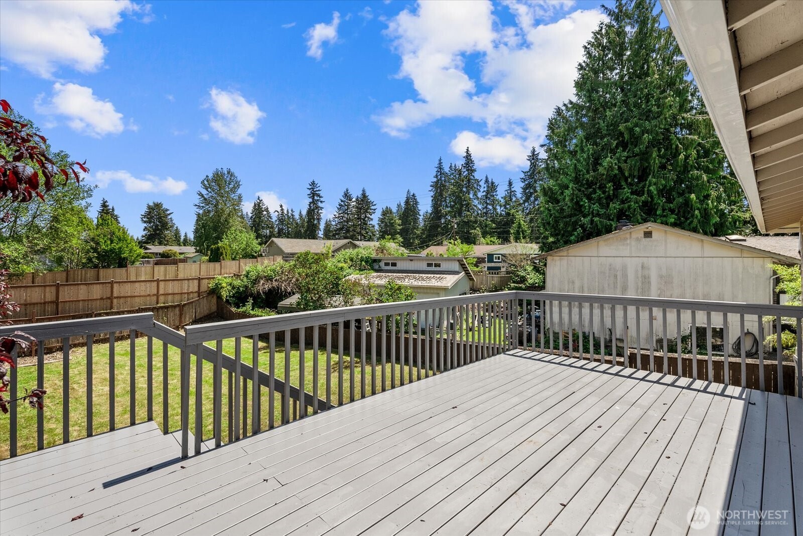 18711 64th Avenue Property Photo 23