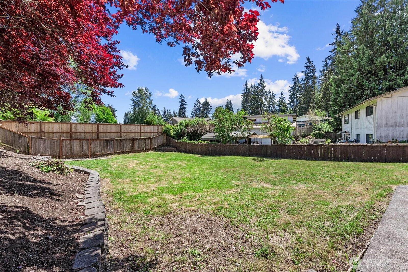 18711 64th Avenue Property Photo 26