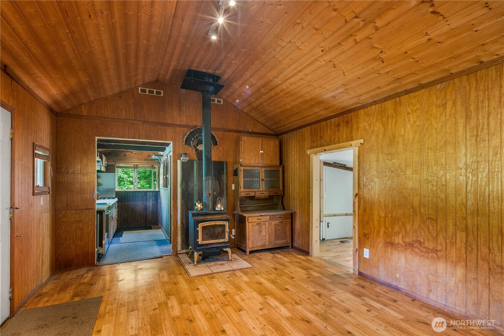22629 36th Street Property Photo 19