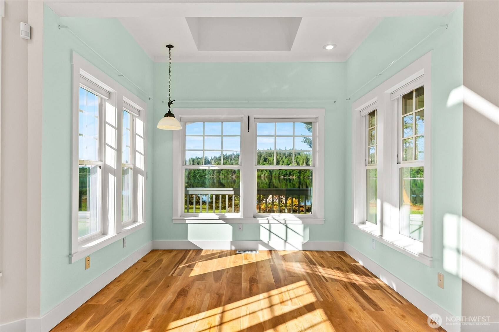 1800 E South Island Drive Property Photo 10