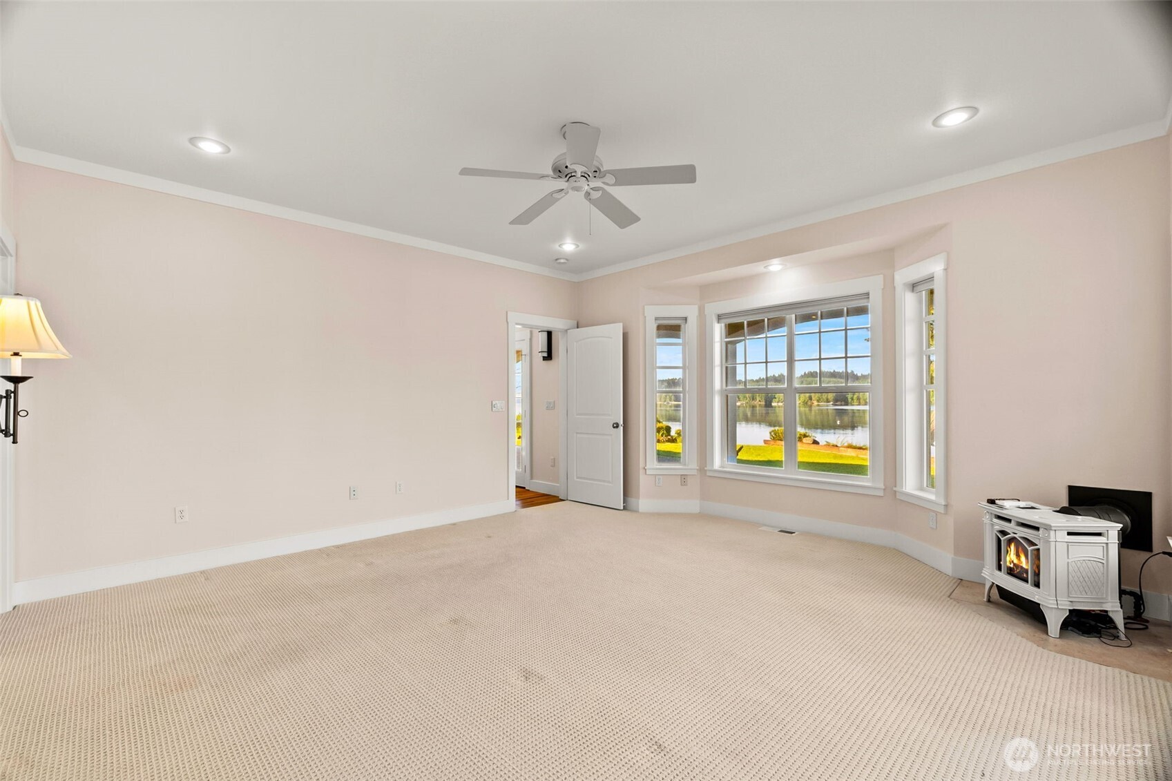1800 E South Island Drive Property Photo 18