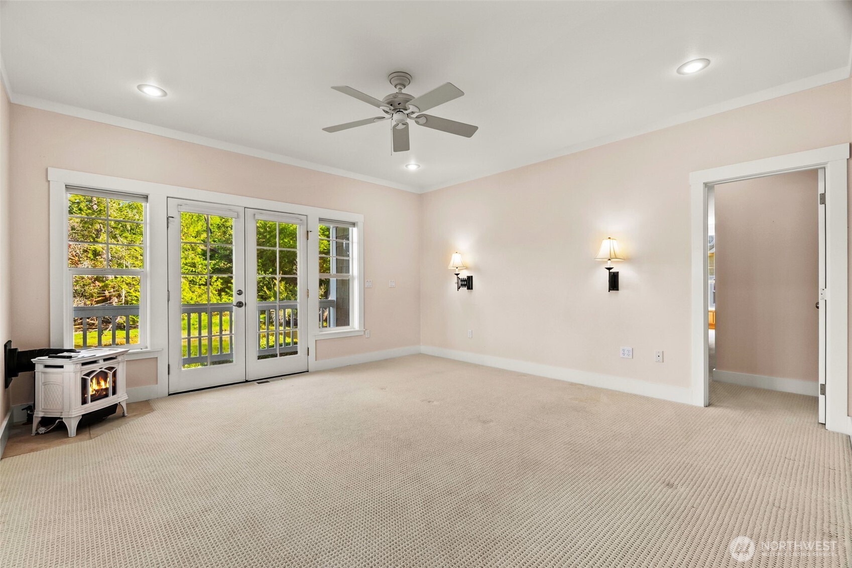 1800 E South Island Drive Property Photo 19