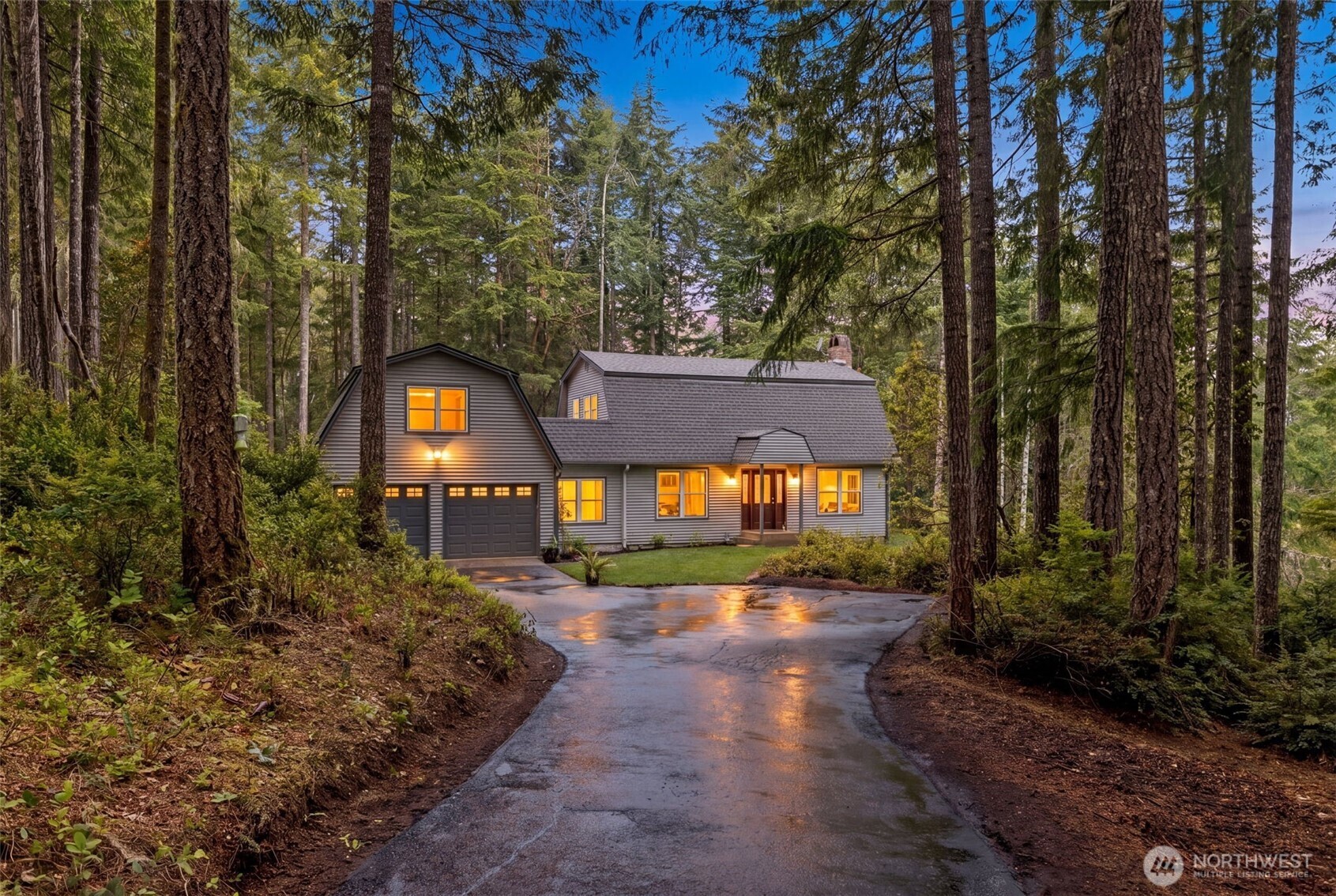100 E Twanoh Heights Road Property Photo 1
