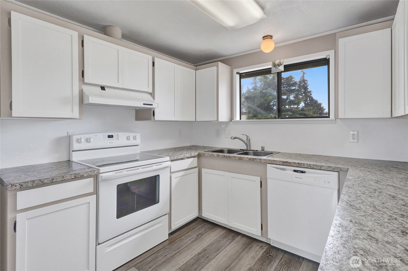 968 Sw Kingma Court Property Photo 10
