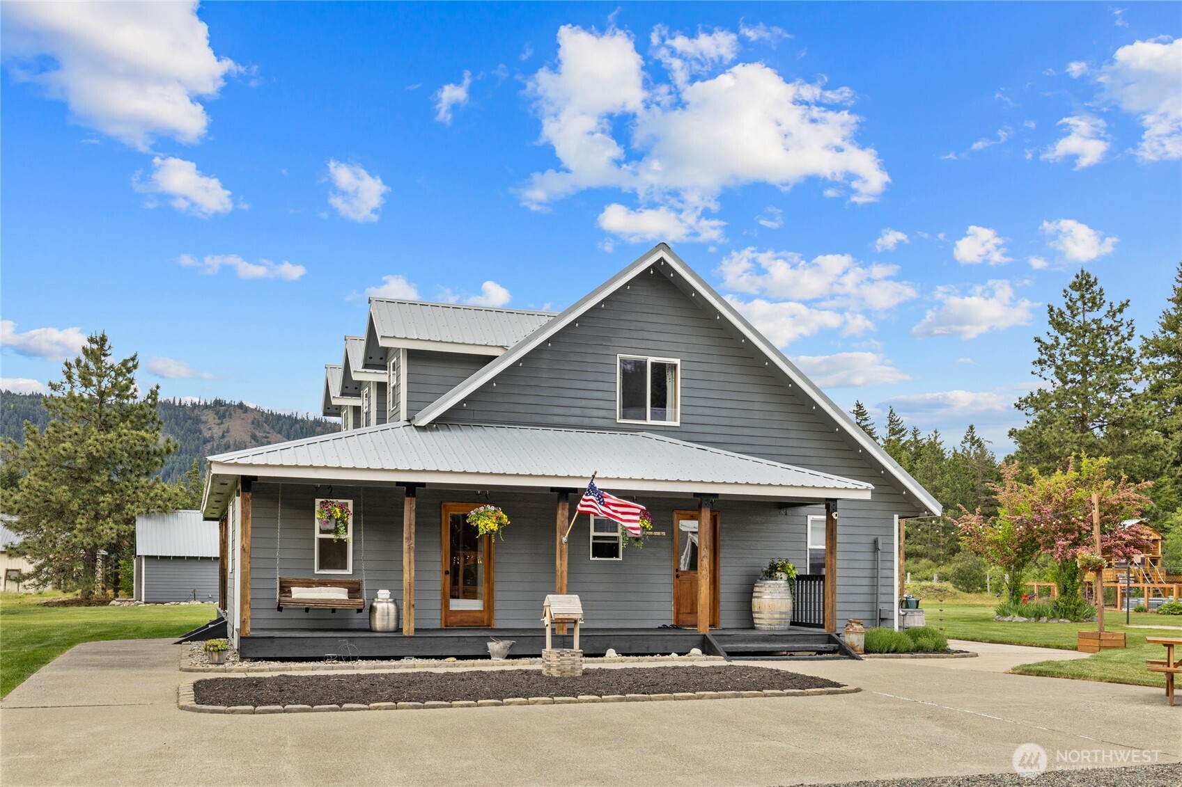 5911 Nelson Siding Road Property Photo 4
