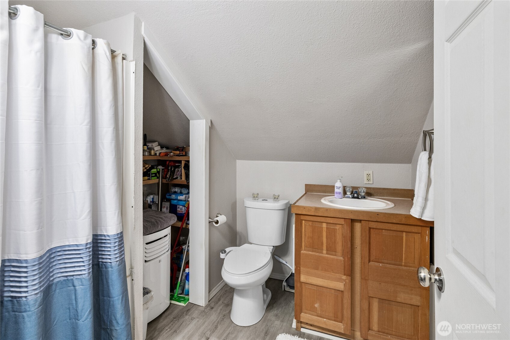 5911 Nelson Siding Road Property Photo 34