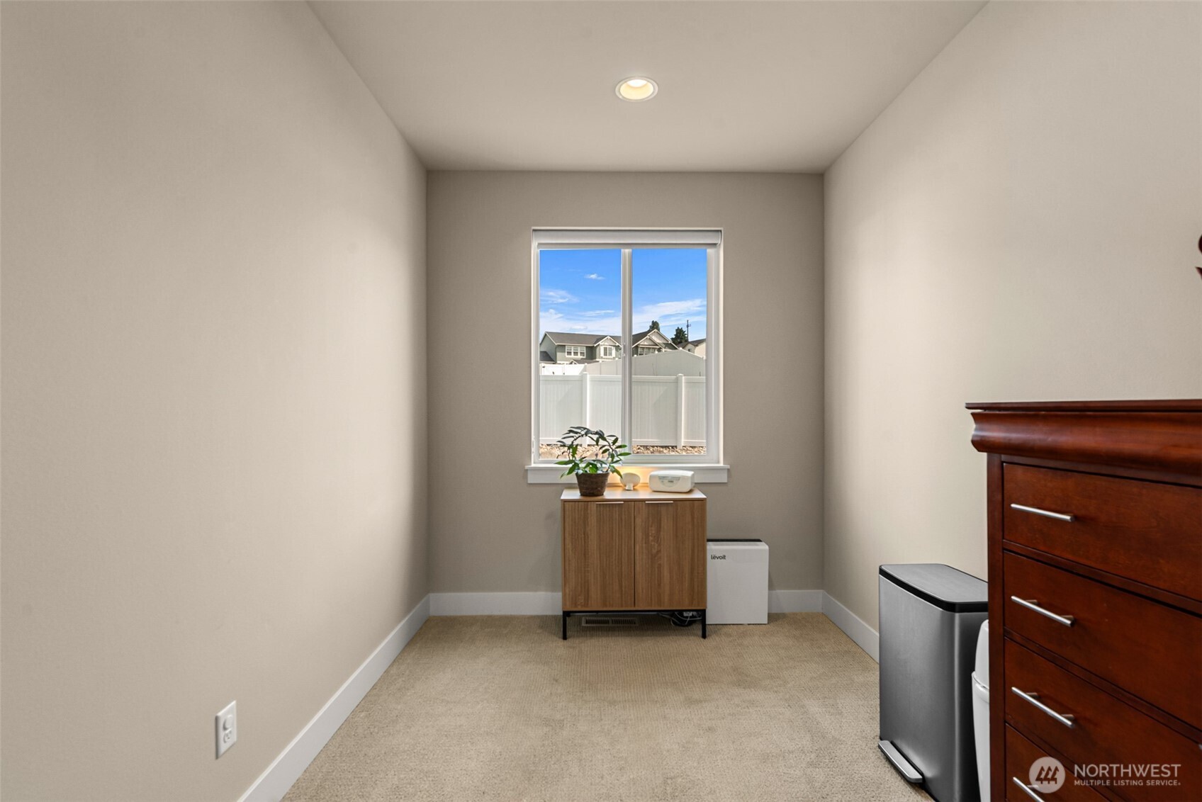 661 S Juli Avenue Property Photo 28