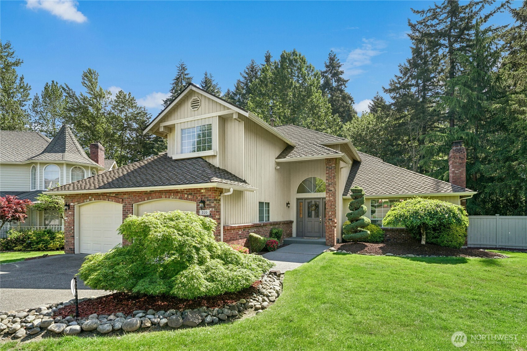 209 SW 331st Place Property Photo 1