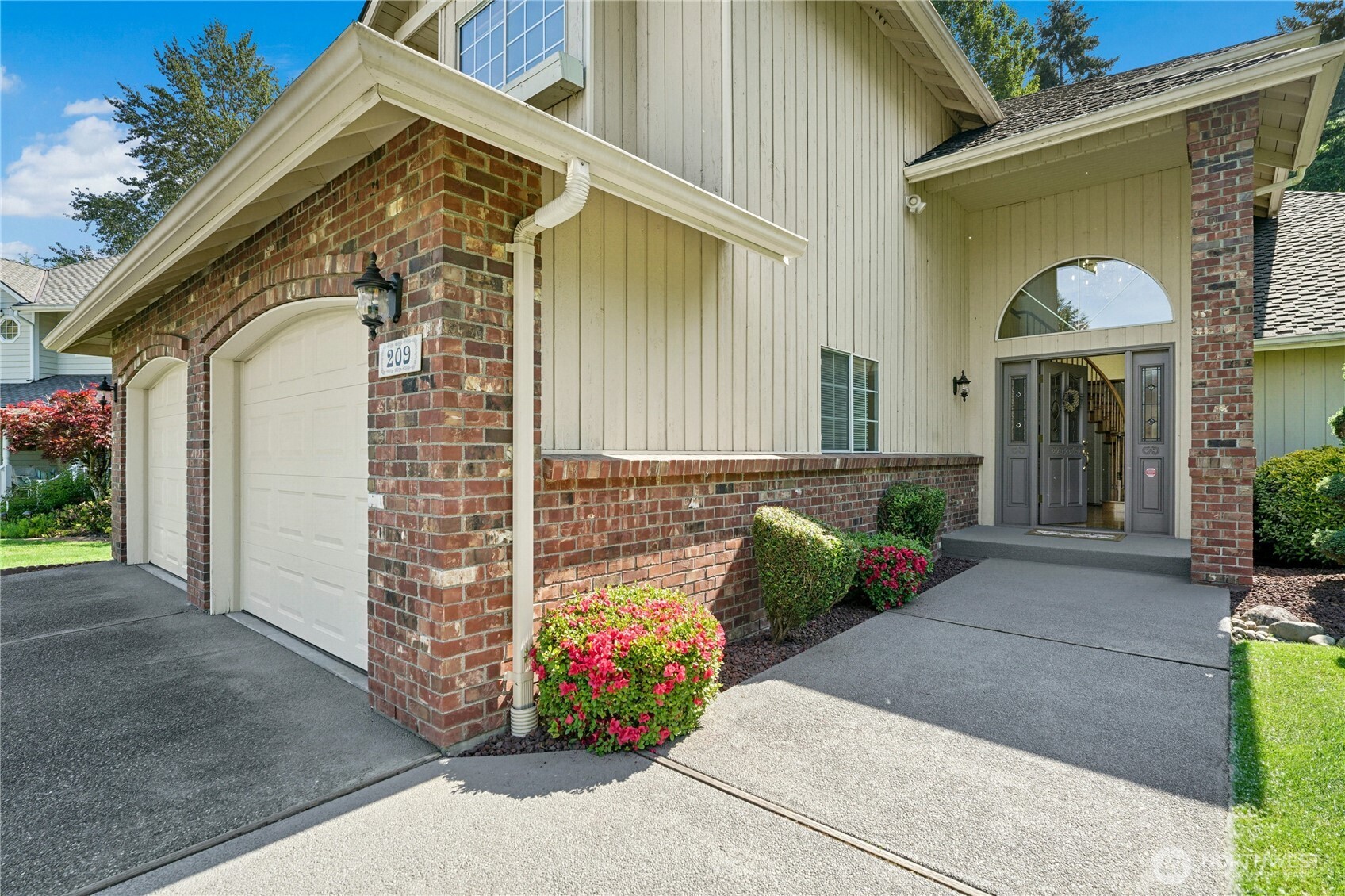 209 Sw 331st Place Property Photo 3