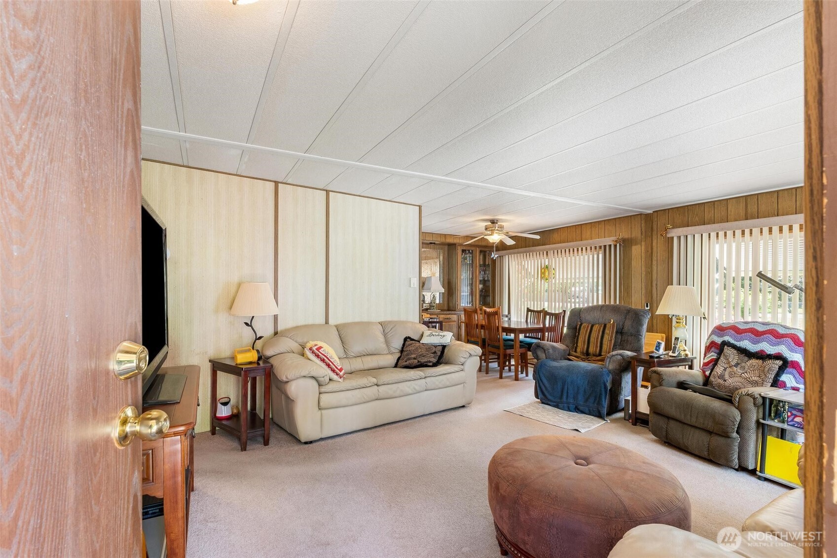 41741 Mountain View Lane Property Photo 16