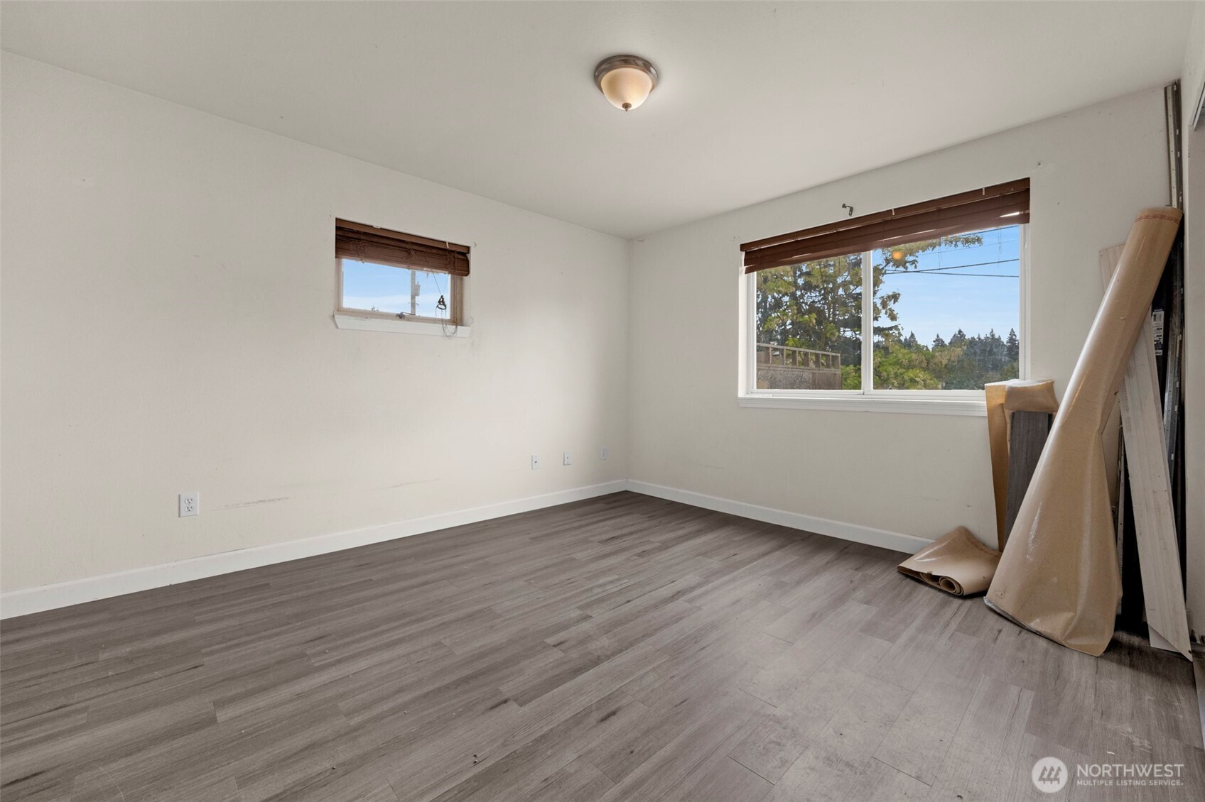 929 Pecks Drive Property Photo 12