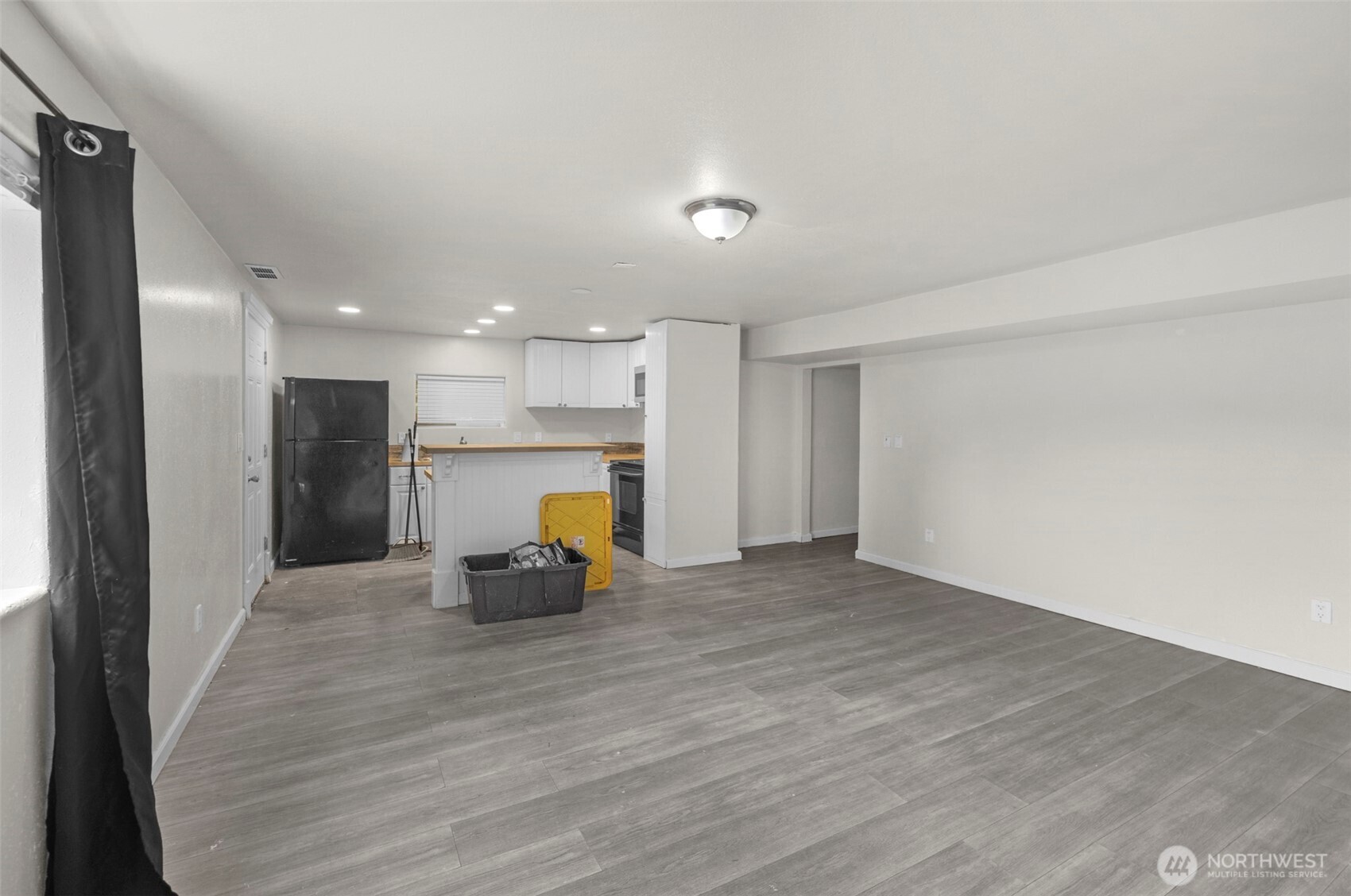 929 Pecks Drive Property Photo 16