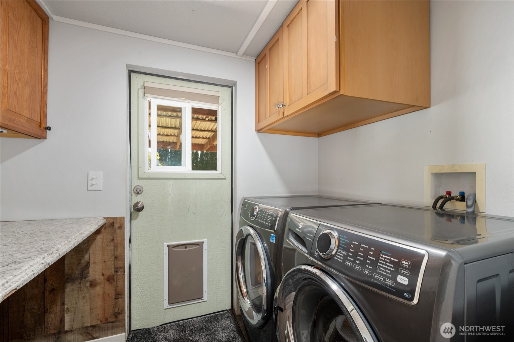 6978 Hannegan Road Property Photo 15