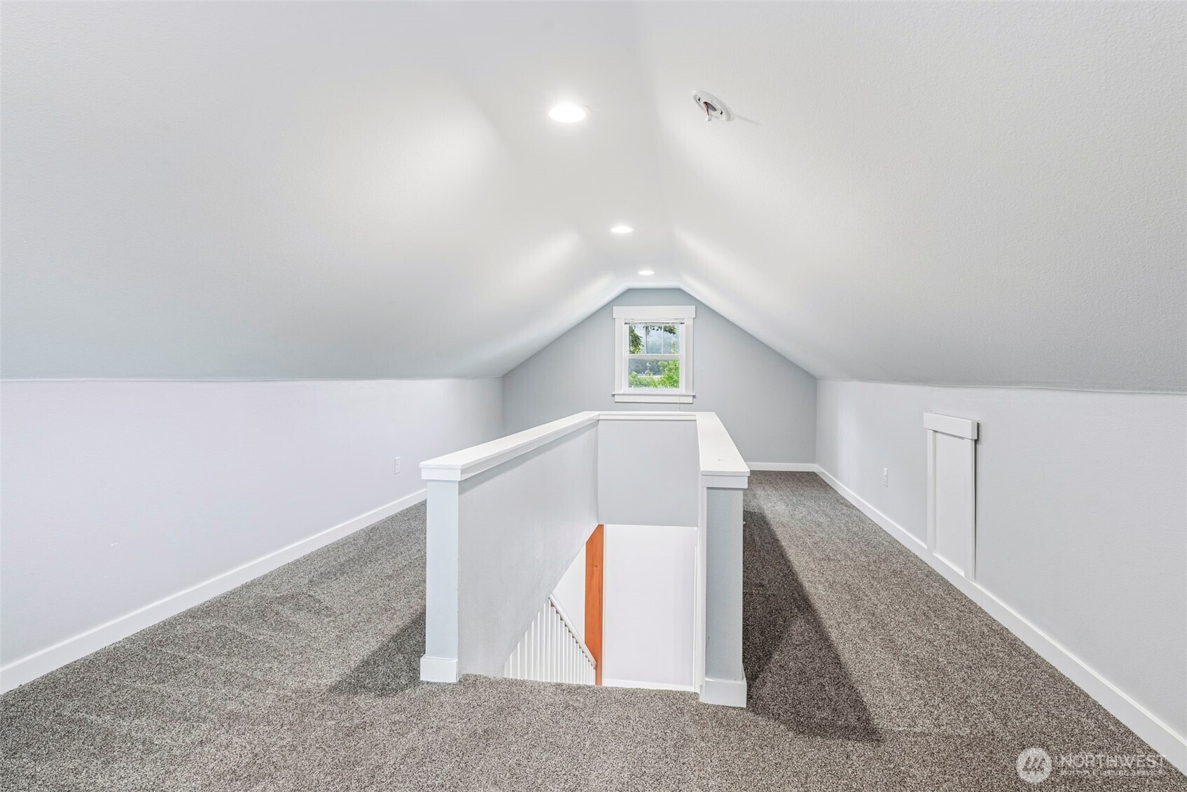 8203 Willow Grove Road Property Photo 14