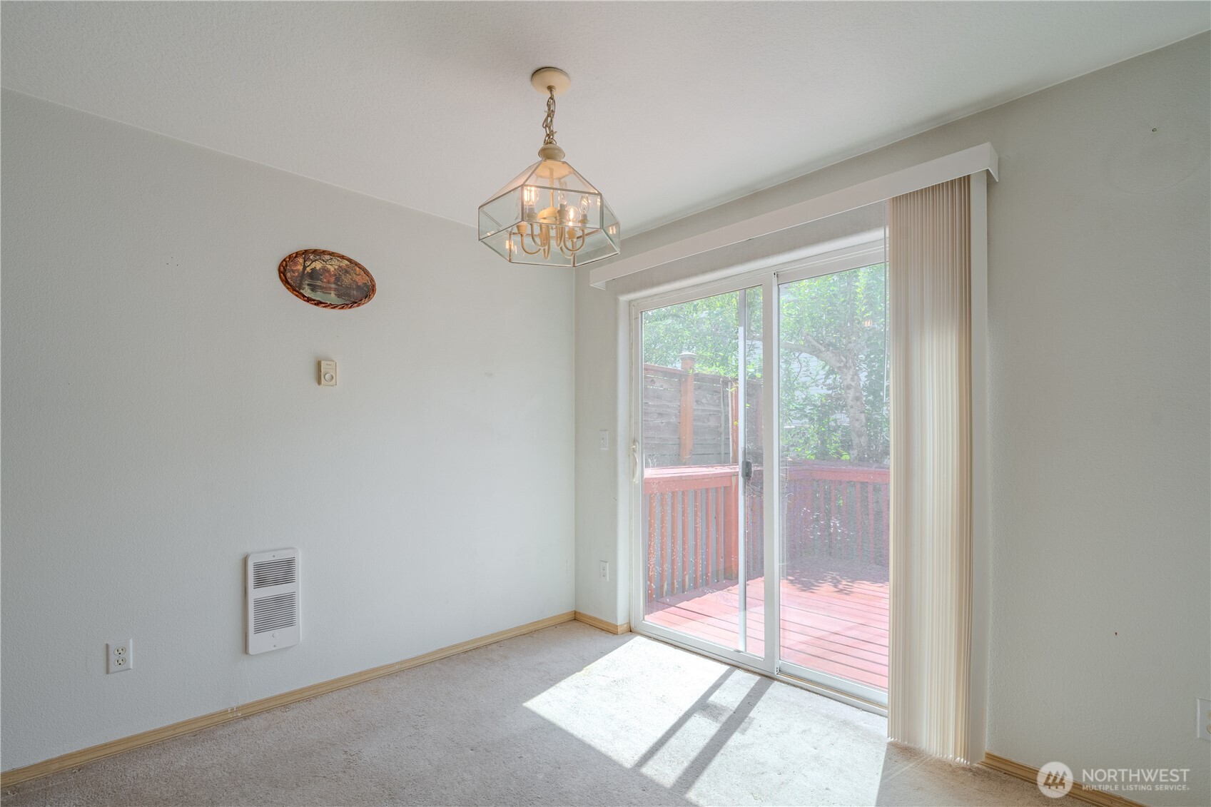 1115 W 33rd Way Property Photo 11