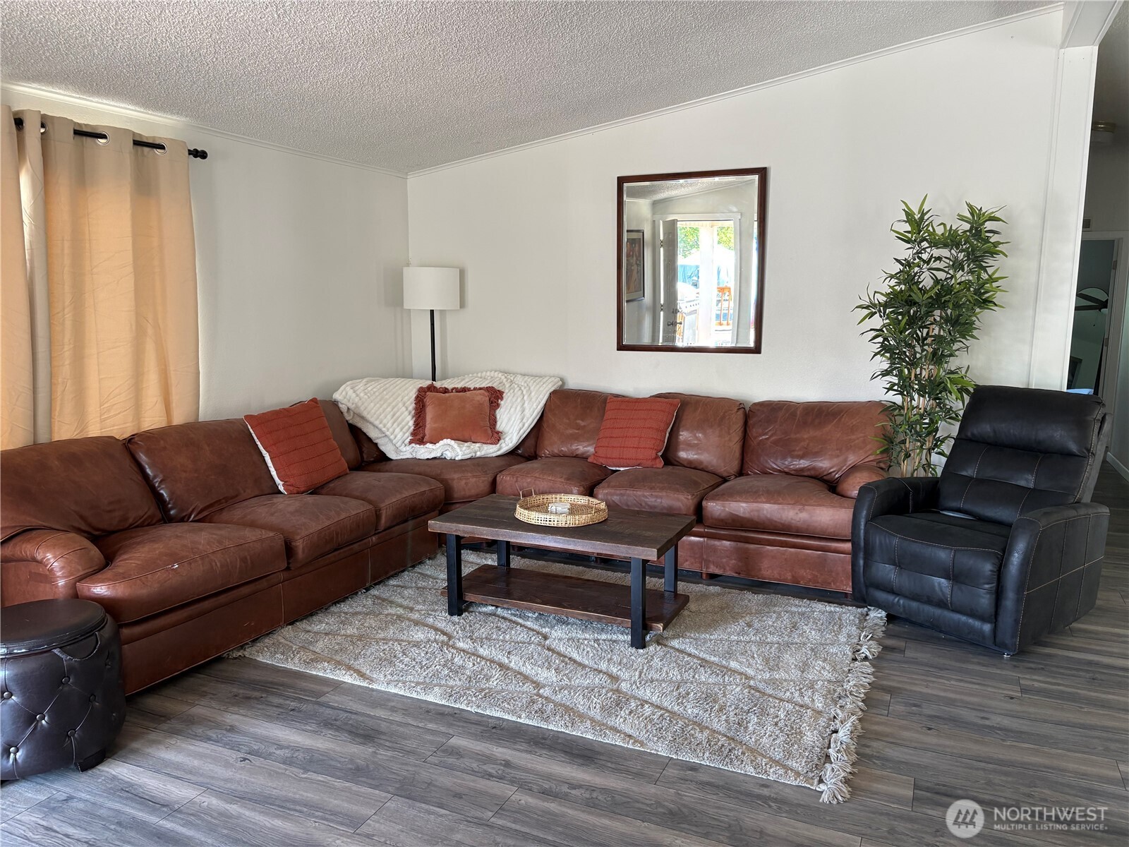 707 Hunter Avenue Property Photo 12